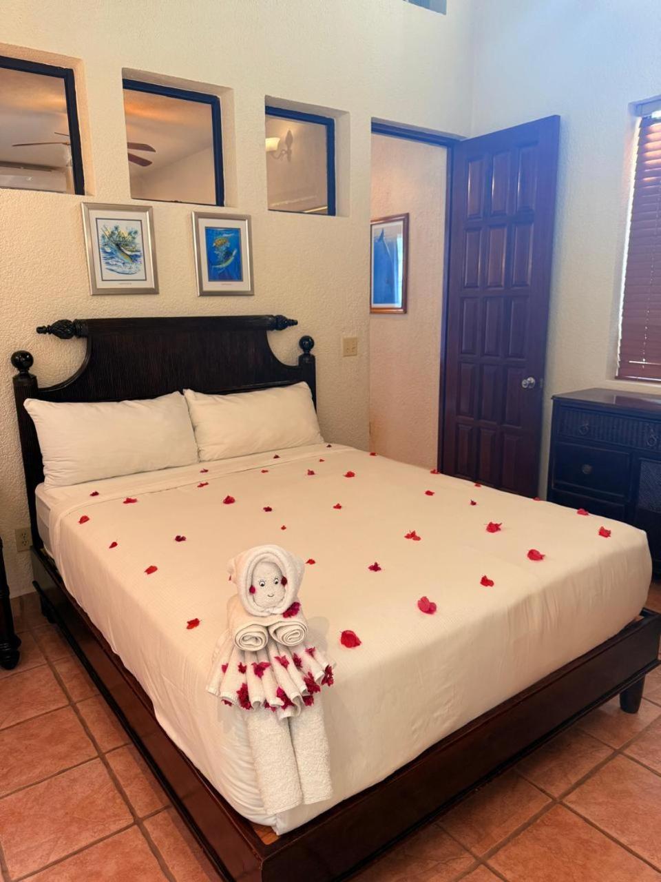 Las Sirenas by Mayan Princess Two Bedroom Family Suite